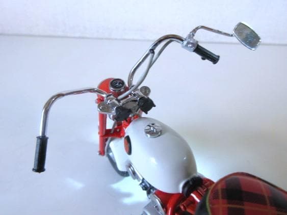 EBBRO (1/10) ホンダ Monkey Z50M