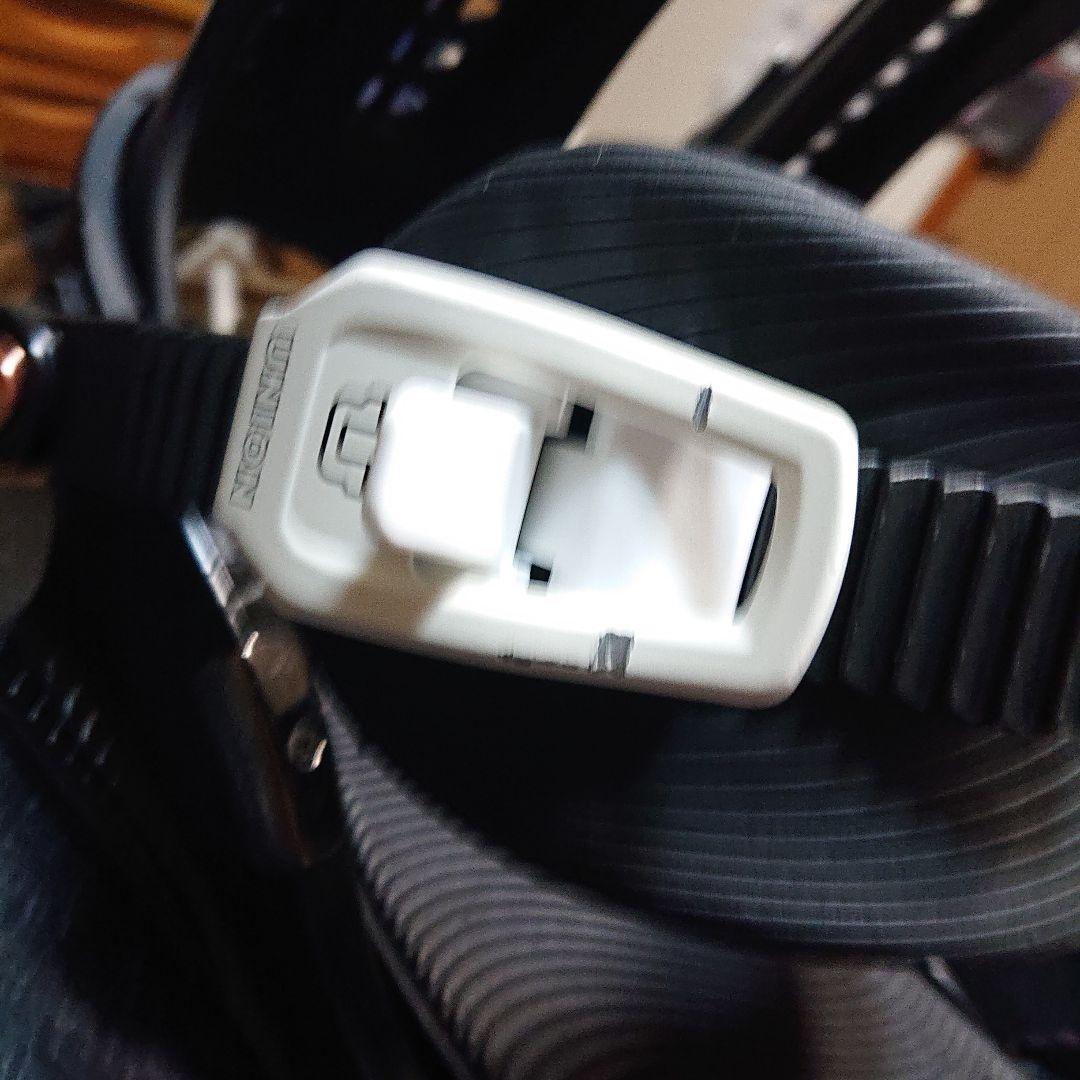 a*a様 UNION TRILOGY スノーボード ビンディング ユニオン