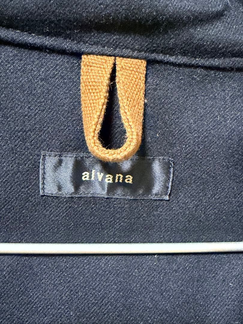 alvana ベージュ ニットセーター