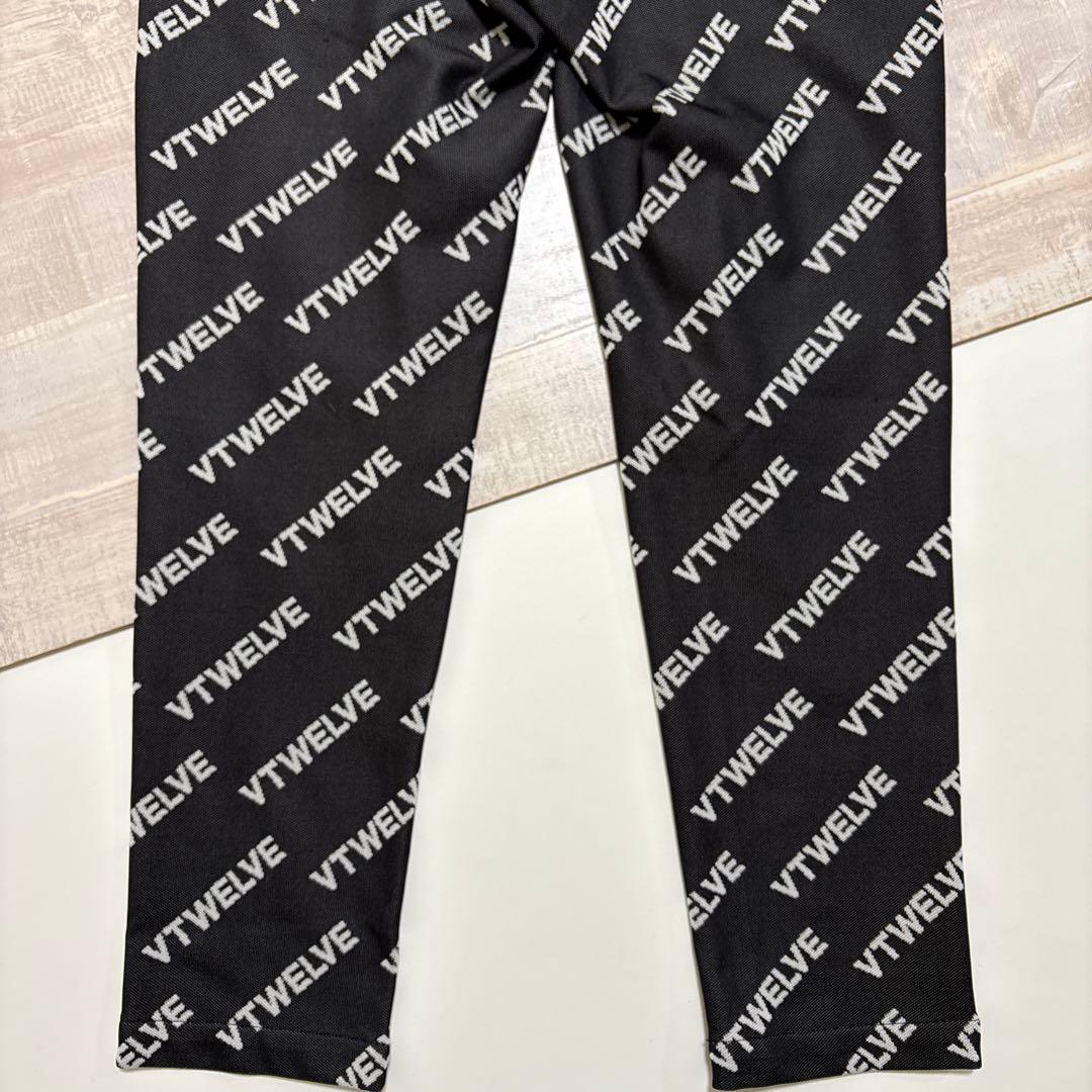 ヴィ・トゥエルヴ★ロゴ総柄★全方向ストレッチ★パンツ 【メンズ サイズL】