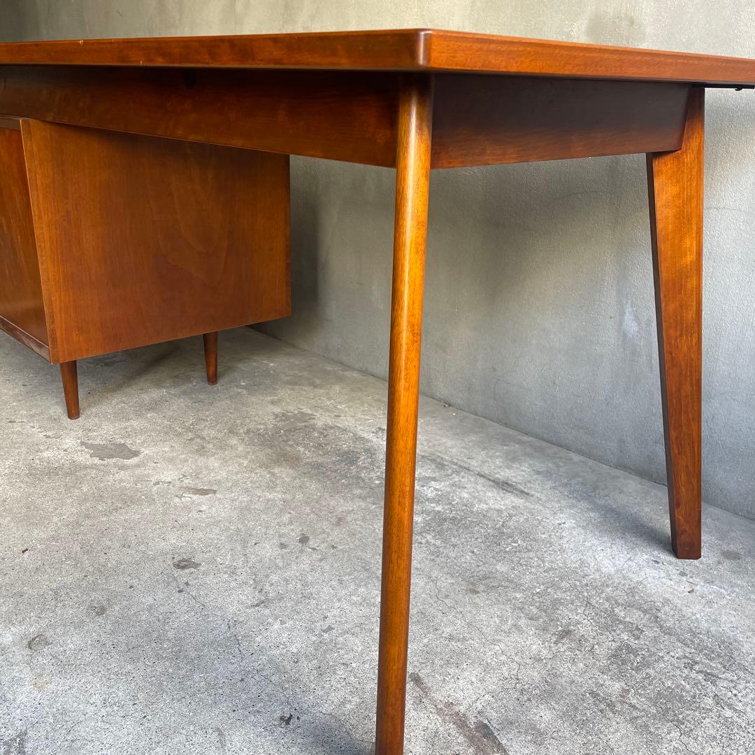 PACIFIC FURNITURE パシフィックファニチャー　PC DESK