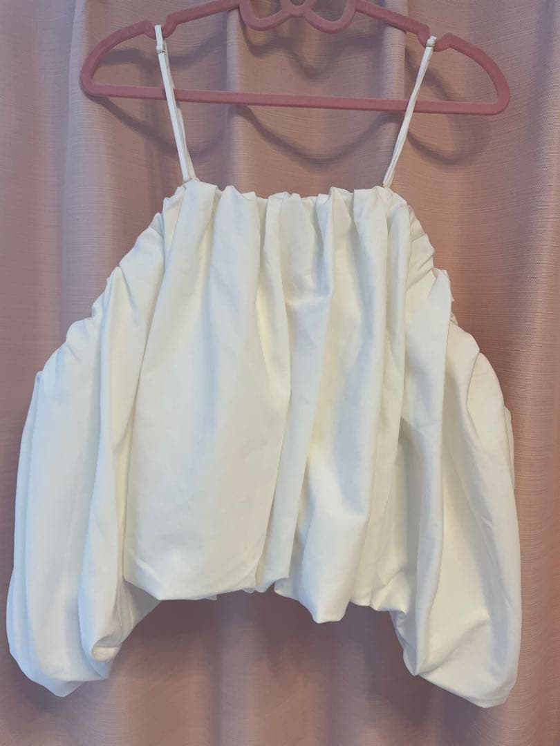 り*ご様 anuans ボリュームバルーントップス