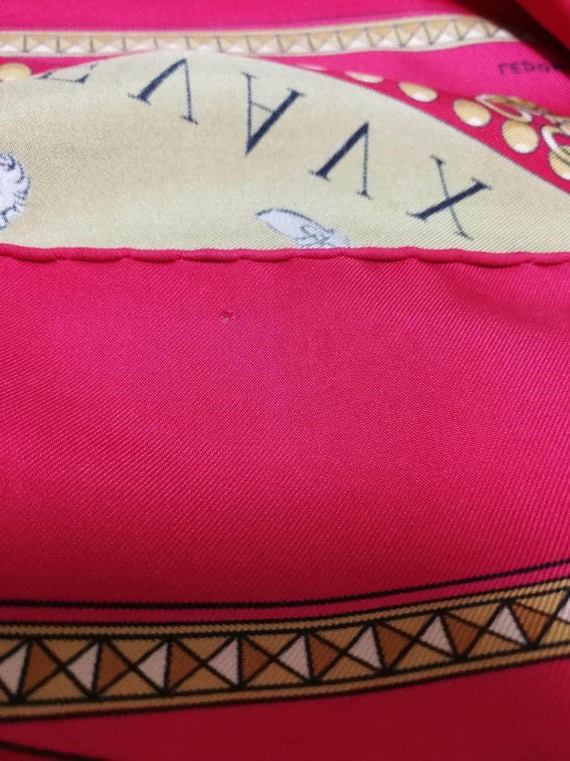 エルメス　HERMES　スカーフ　カレ90 馬のプレゼンテーション