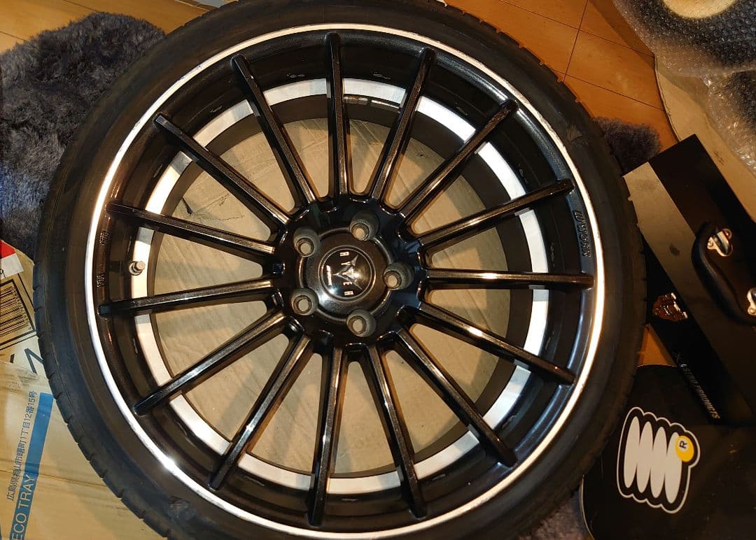 WORK RYVER F015 20インチ 8.5j インセット38 傷あり