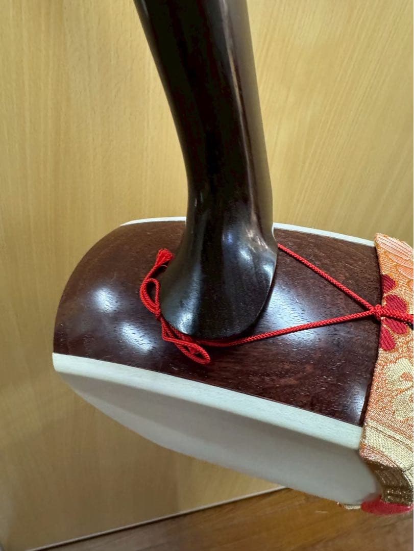 三味線　弦楽器　ハードケース付き　撥