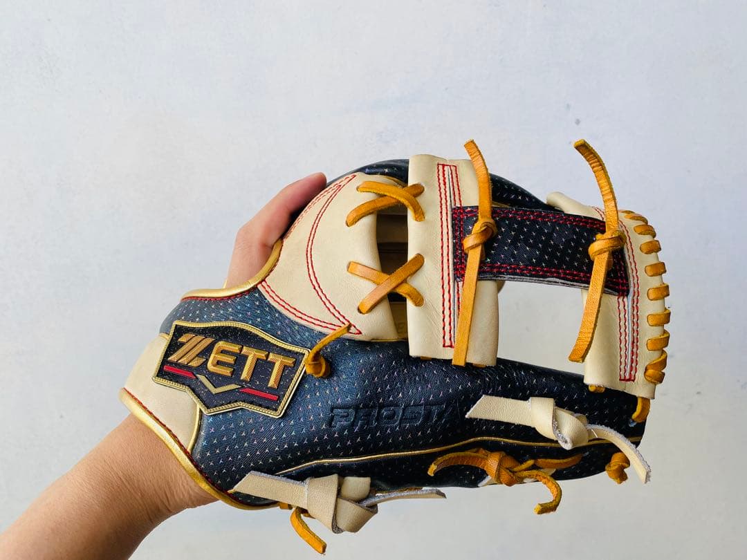 【最高級】プロステイタス　　　　　　　　　　　　　軟式オーダーグローブ（内野用）