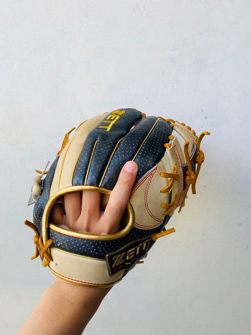 【最高級】プロステイタス　　　　　　　　　　　　　軟式オーダーグローブ（内野用）