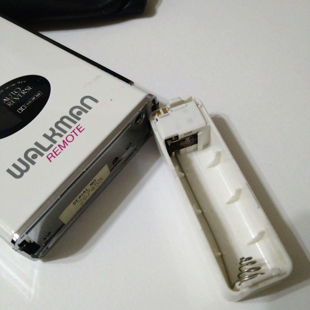 ソニーウォークマン　カセット用　ホワイト　希少　レア　ヴィンテージ　ジャンク品