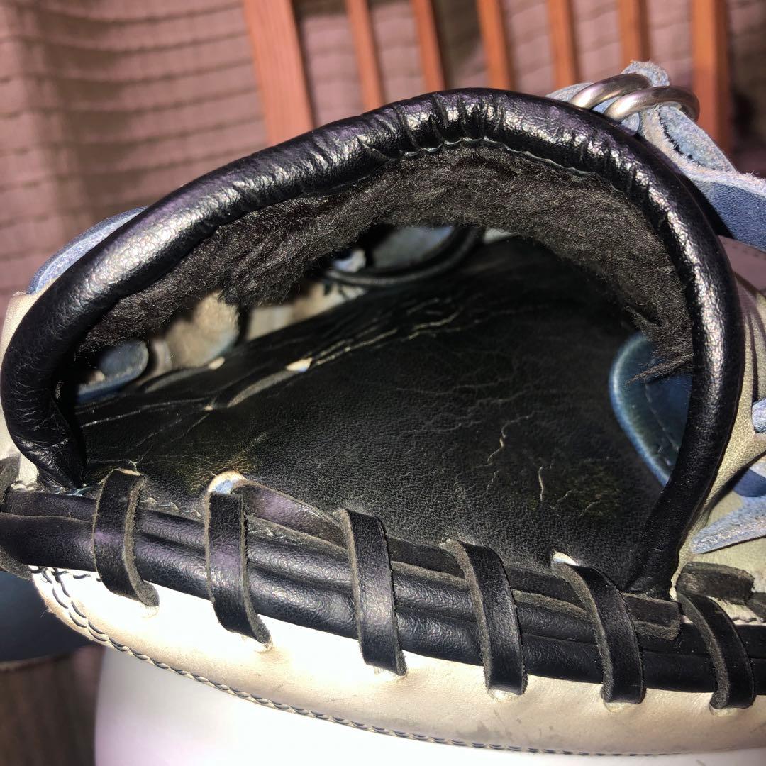 キャッチャーミット　矢野モデル　GRAN STATUS。