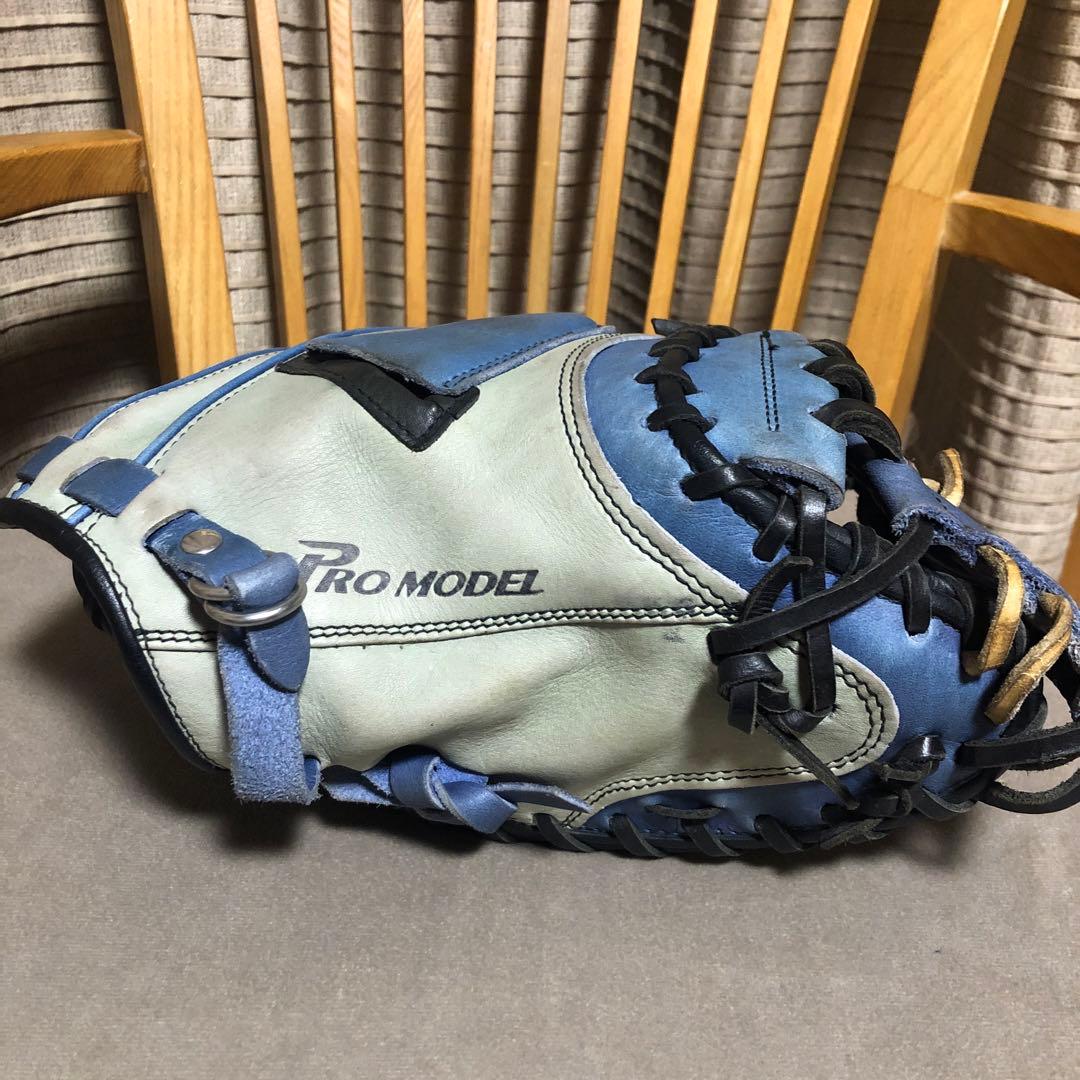 キャッチャーミット　矢野モデル　GRAN STATUS。