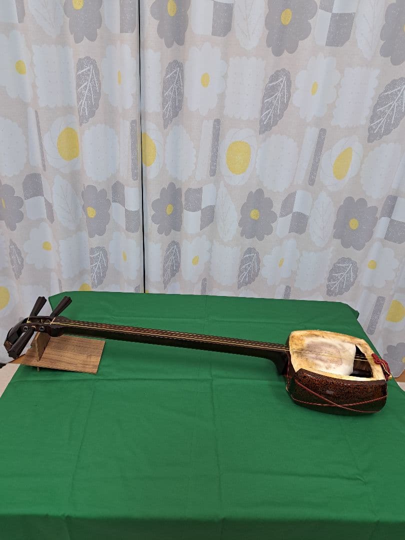 こしあん 津軽三味線 本体 木製 漆塗り
