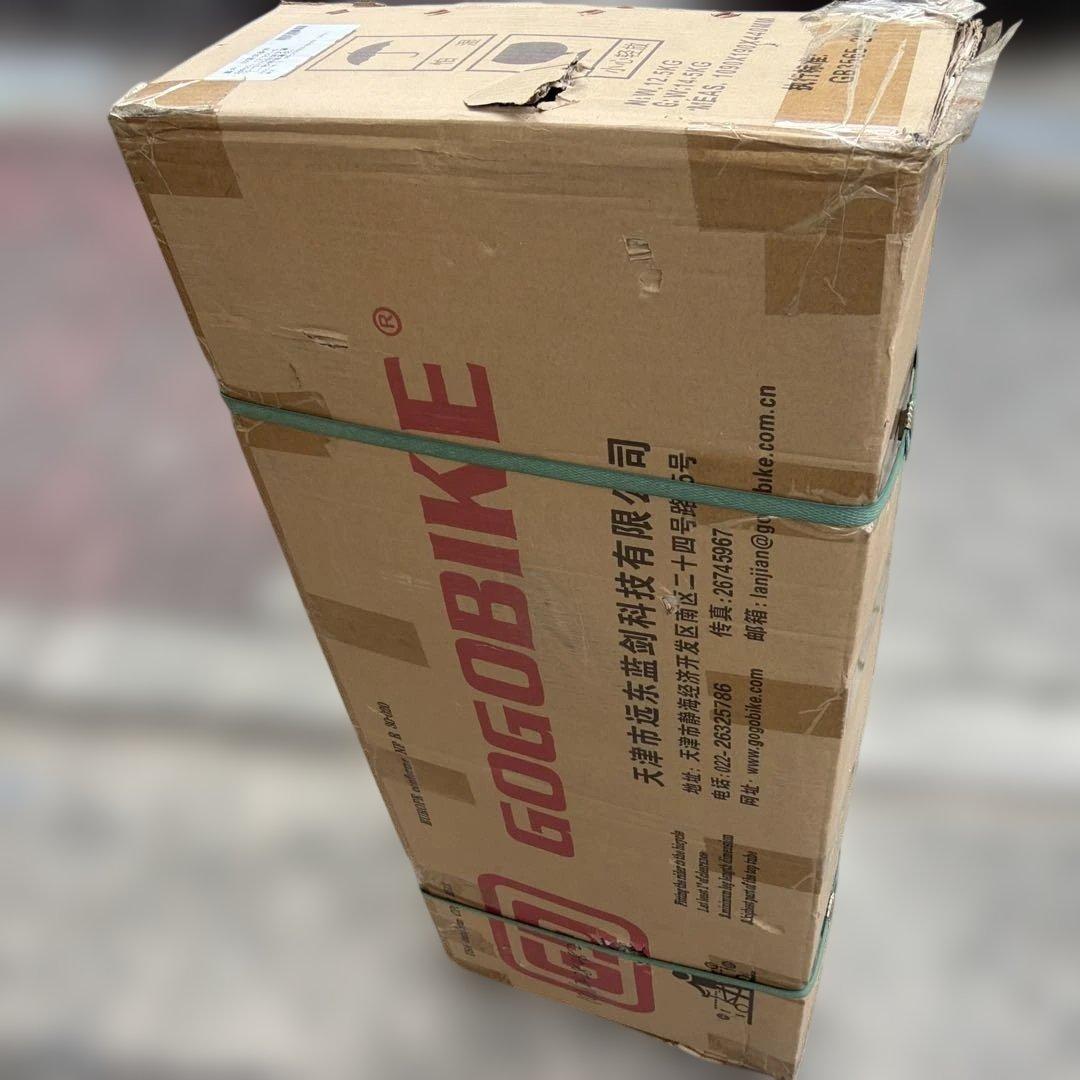 GOGOBIKE 折りたたみ自転車 黒と白新品未使用、開けてません