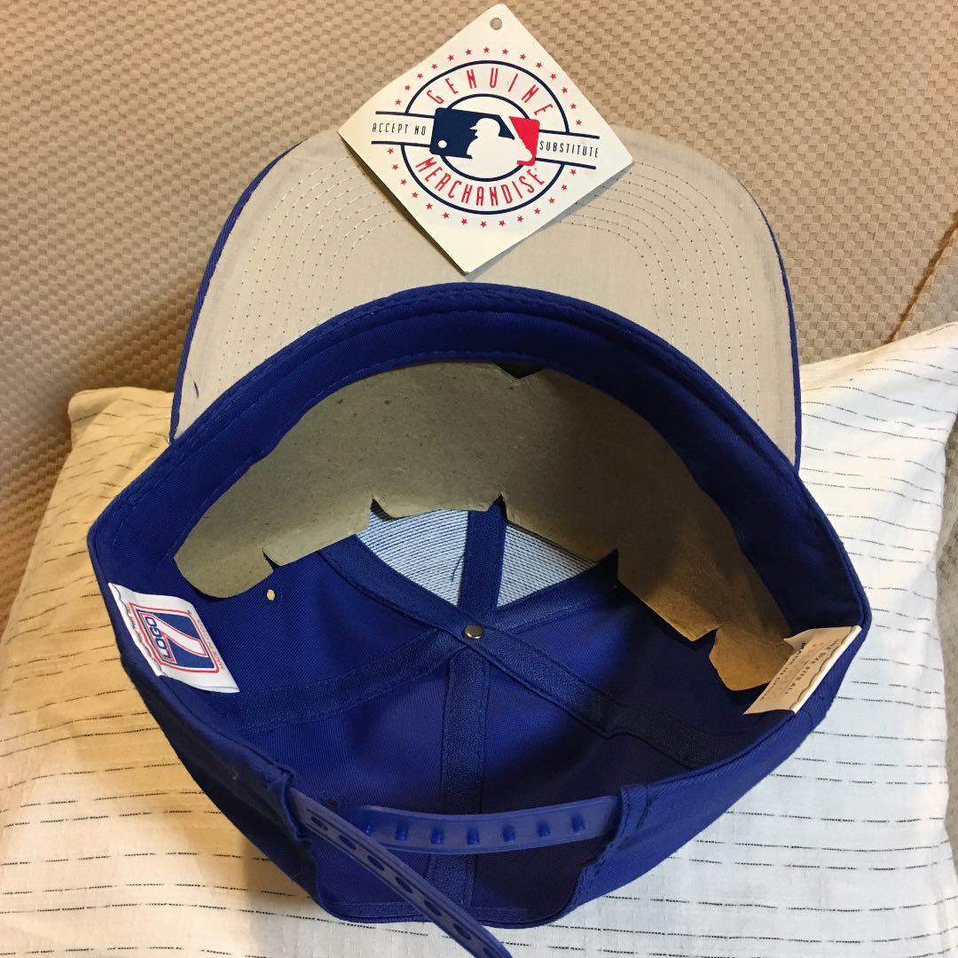 LOGO7 ロサンゼルスドジャース スナップバック 90年代ビンテージキャップ。