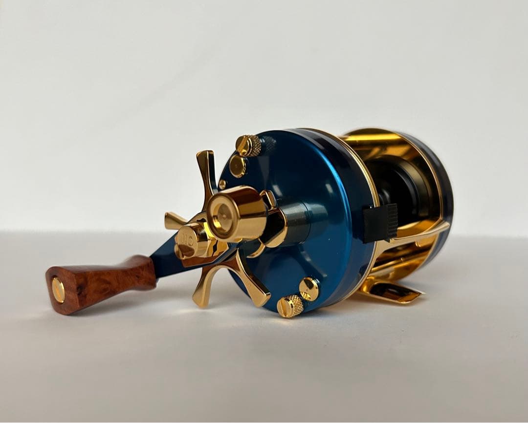 注 2500c 左ハンドルCDLカスタム Abu アブ アンバサダー - メルカリ