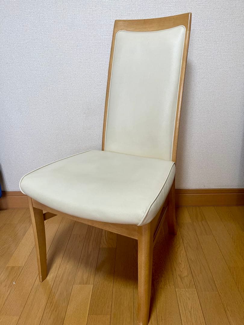 希少　カリモク Direttore ダイニング チェア スタイリッシュモダン