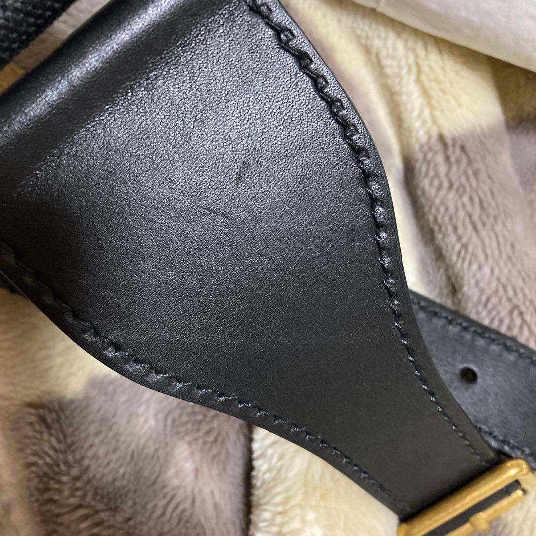 Christian Diorクリスチャンディオールエンブロイダリー ベルト