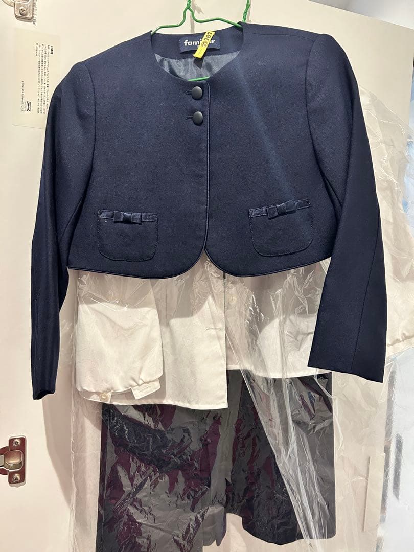 ファミリア　お受験用　女の子　スーツ