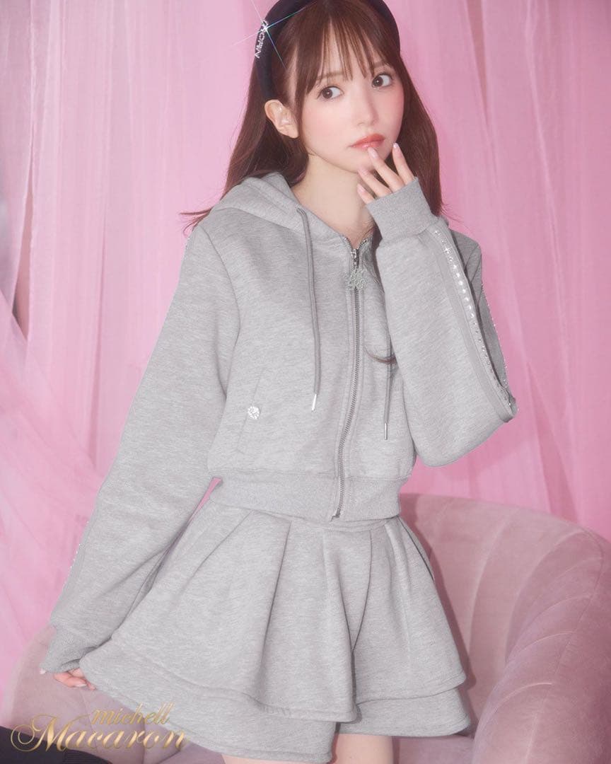 新品未使用 ミシェルマカロン フリルスカートセットアップ