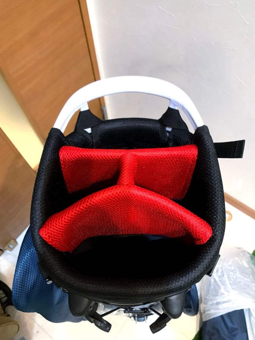 新品未使用　ブリヂストン　ツアーB スタンド　キャディバッグ　CBG423