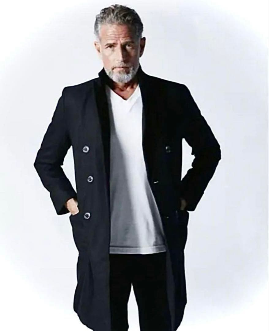 極美品　1PIU1UGUALE3×DUVETICA　ロロ・ピアーナダウンコート