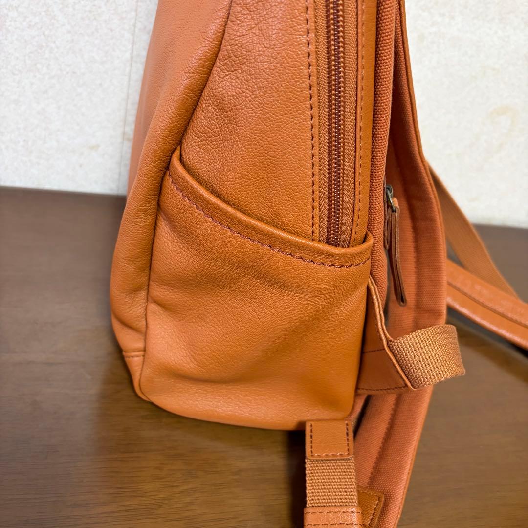 Dacota リュック　ファレル　キャメルカラー　 レザー バックパック