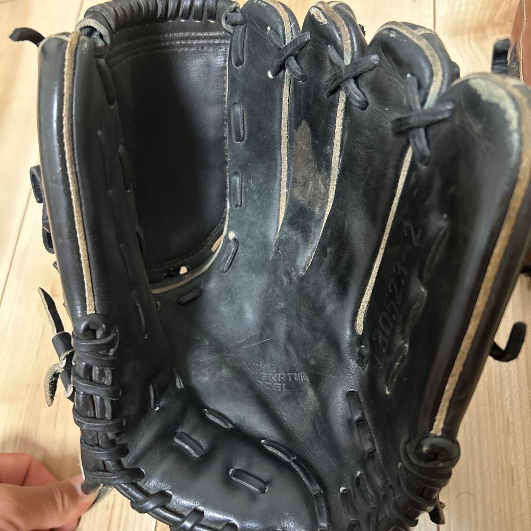 美品Nike 硬式グローブ 黒 ダルビッシュモデル - メルカリ