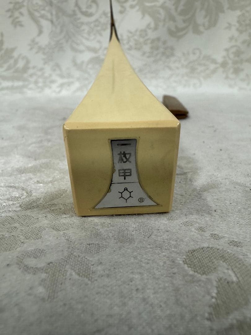 三味線 撥 一枚甲 本鼈甲 鼈甲 べっこう和楽器 バチ