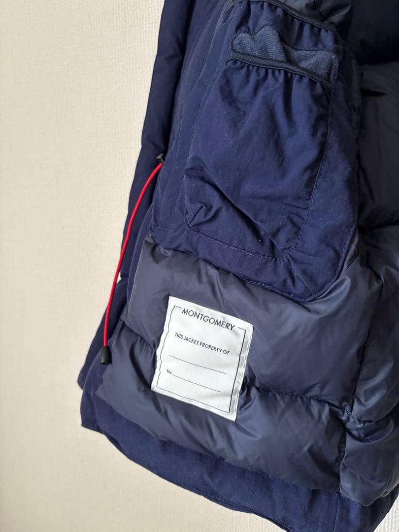 MONTGOMERY（モンゴメリー）ダウンジャケット