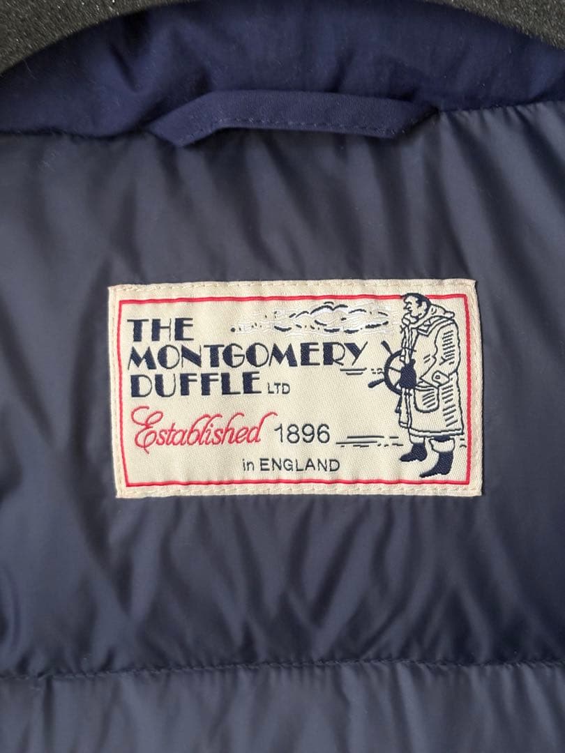MONTGOMERY（モンゴメリー）ダウンジャケット