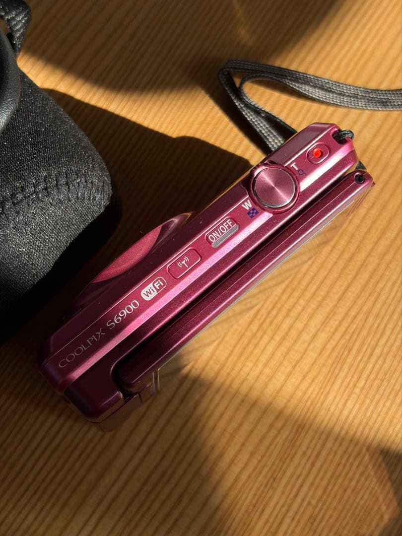 nikon coolpix s6900 グロッシーピンク ケース付き