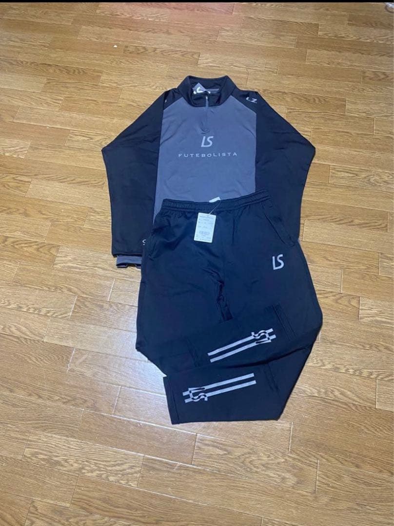 ルースイソンブラトレーニングウェア