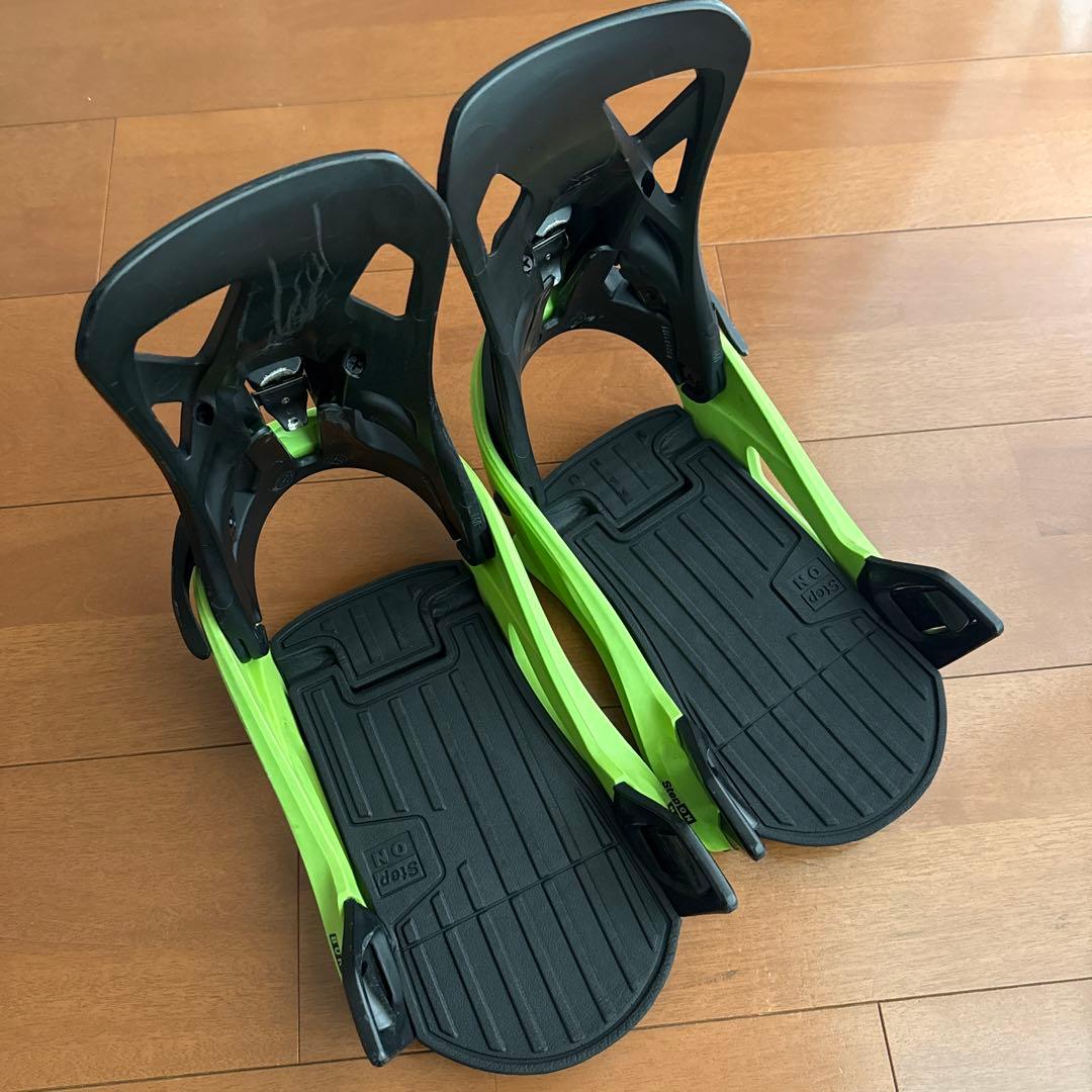 バートン ステップオン ビンディング Mサイズ