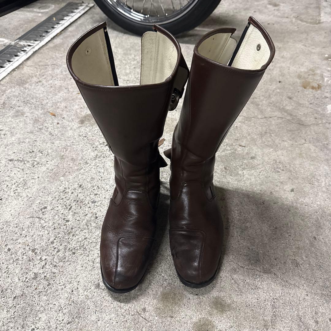 ブラウン レザー ジッパーブーツ
