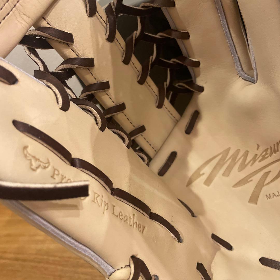 ミズノプロ　硬式用　外野　グローブ　グラブ　定価69,300円　高校野球対応