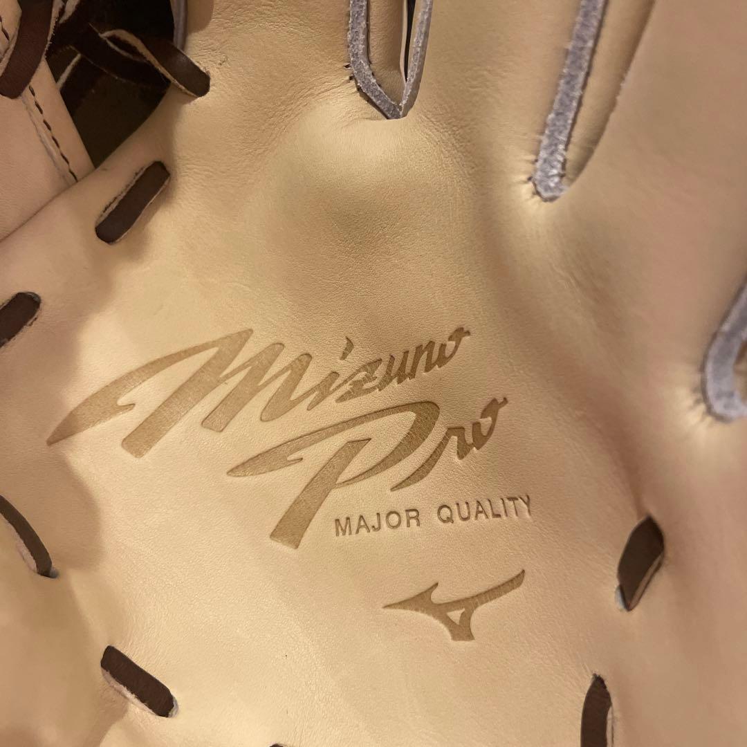 ミズノプロ　硬式用　外野　グローブ　グラブ　定価69,300円　高校野球対応