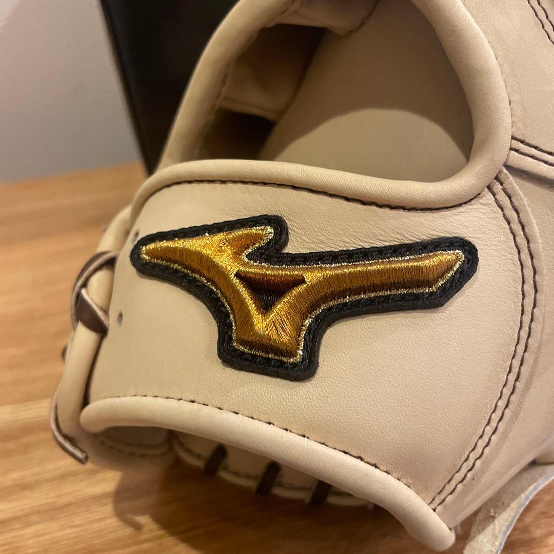 ミズノプロ　硬式用　外野　グローブ　グラブ　定価69,300円　高校野球対応