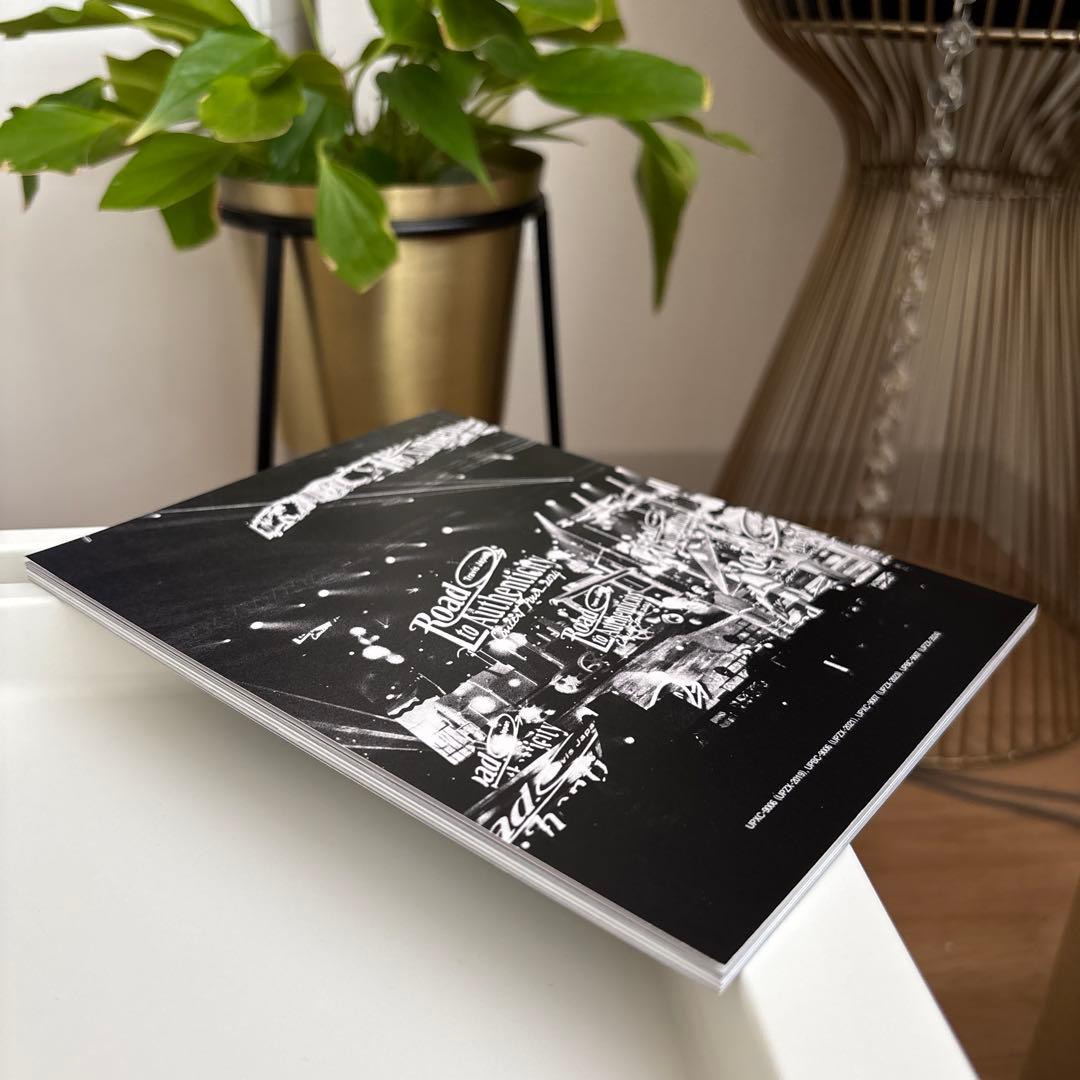 TravisJapan 完全生産限定盤　DVD クリアファイル付き