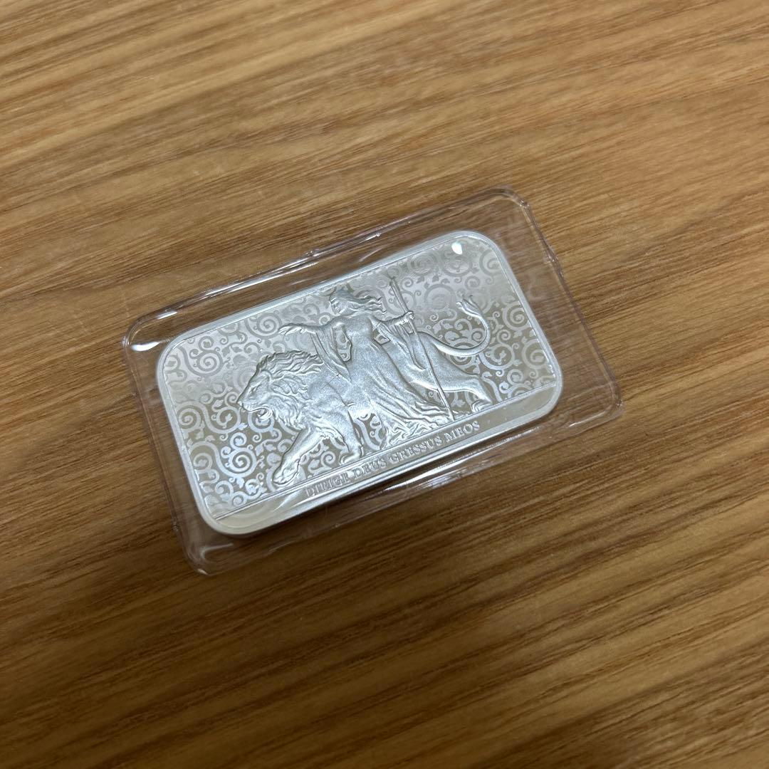 純銀 ウナとライオン シルバーバー - メルカリ