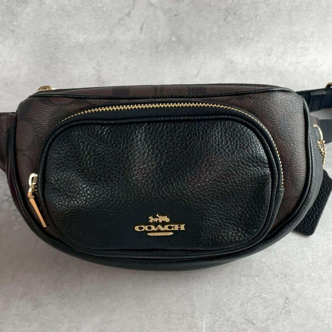 未使用 コーチ ボディバッグ レザー PVC ロゴ バイカラー ブラウン 黒