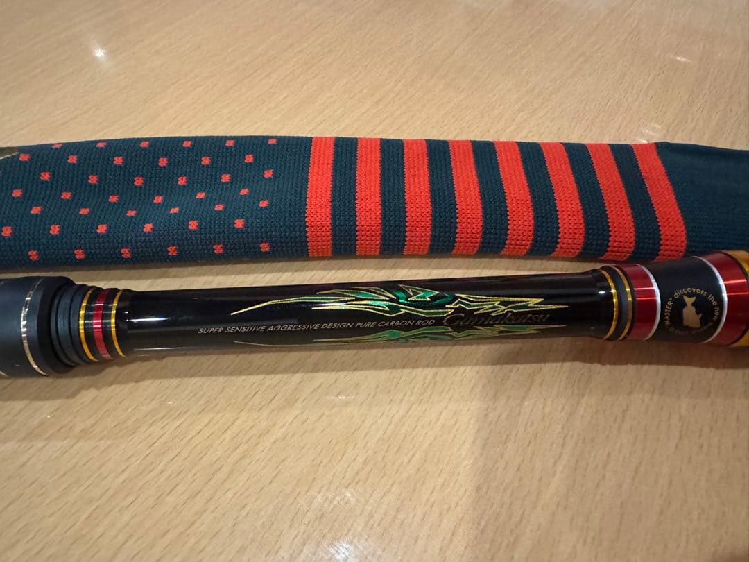 がまかつ がま磯 マスターモデル 2 チヌ M-53 使用わずかな美品です。