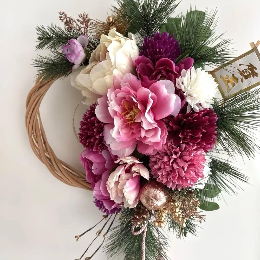 ＊M　フラワーリース＊玄関リース　大きめ　お正月リース　ピンク