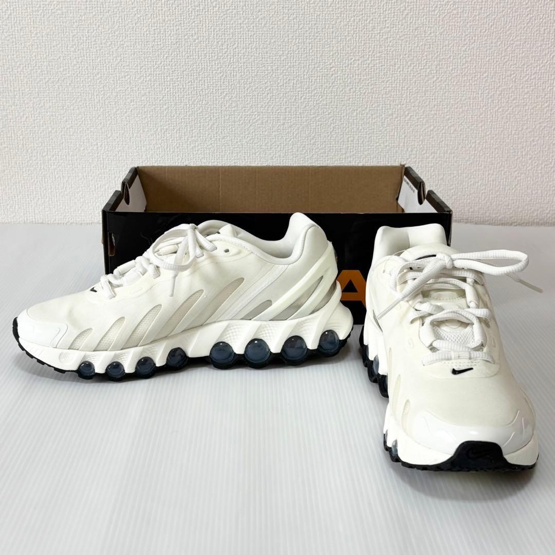 新品未使用　NIKE ナイキ エア マックス DN8 白　ホワイト　23cm