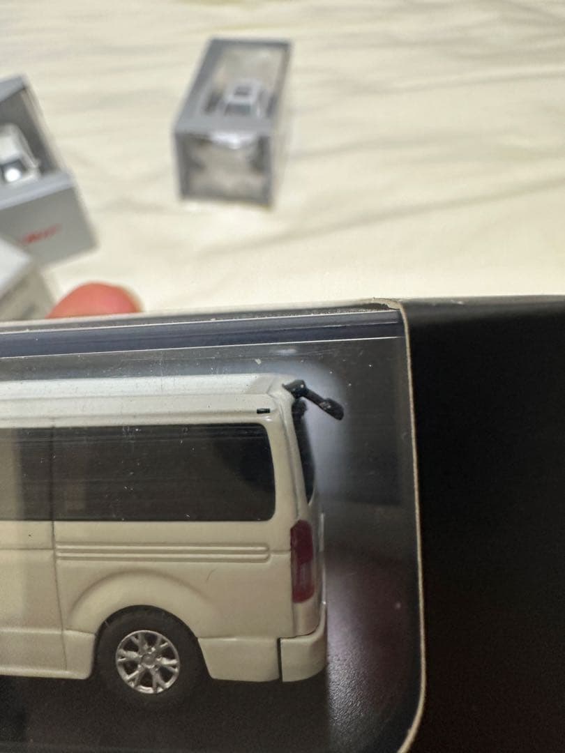 1/64 ミニカー　ハイエース　NV350　ベンツ　ヴィト