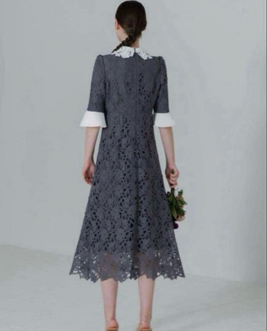 【LEJA】花柄レースカラースパンコール刺繍Aラインフレアドレスワンピース