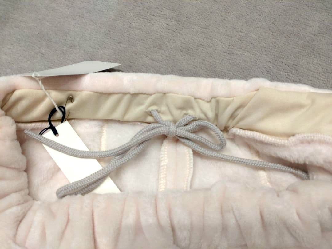 【新品　未使用】ワイズフォーリビング　ピンク　パイルガウンとパンツのパジャマ