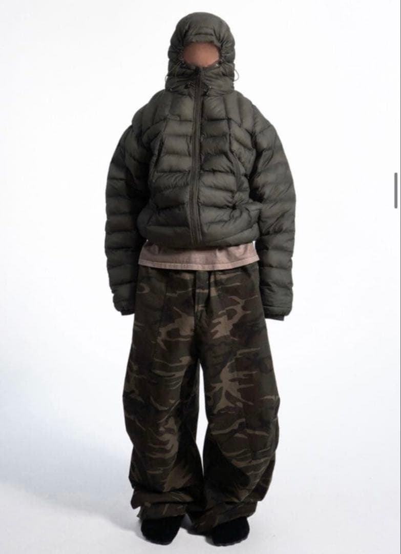 coln dooms puffer jakcet (3c) - メルカリ