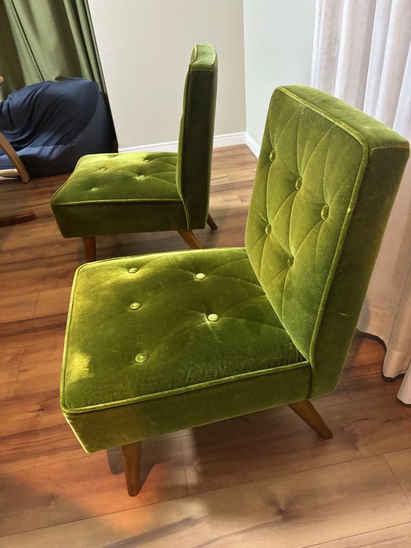 カリモク60 カフェチェア モケットグリーン