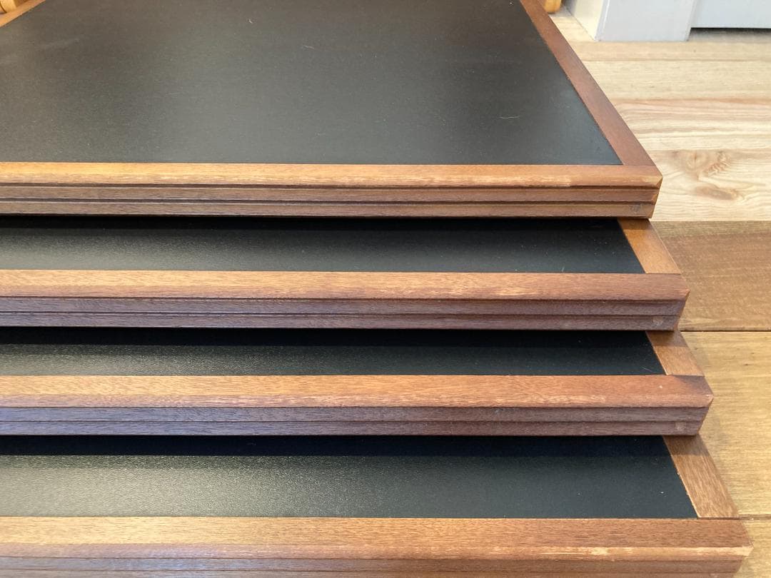 ベラート Bellato テトラ Tetra コーヒーテーブル