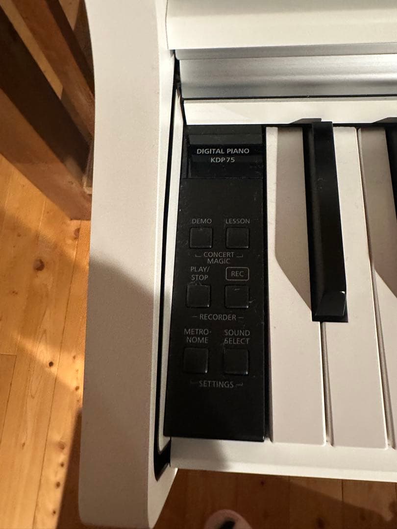 KAWAI 電子ピアノ KDP75W ピアノタッチ　88鍵