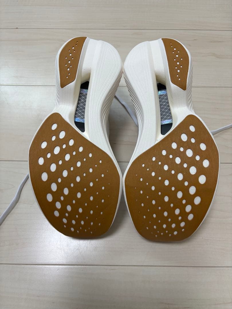 サッカニー　エンドルフィンエリート　26.5cm